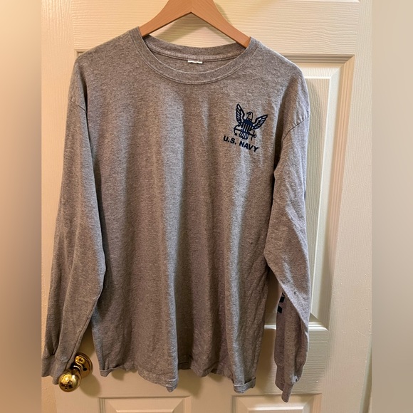 Navy pride shirt - Picture 2 of 2